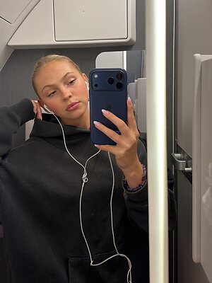 Jordyn Jones leaked photos