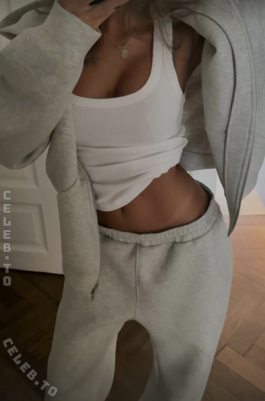 Josefine Scholl photo