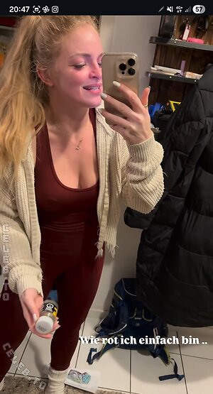 Josephine Welsch Nude Leaked Photo #9