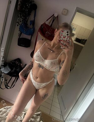 josixmeyr Nude Leaked Photo #11