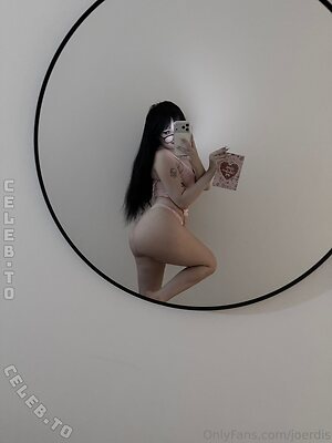 Jouerdis Nude Leaked Photo #5