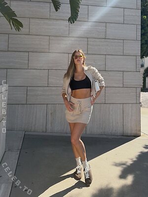 Joy Corrigan Nude Leaked Photo #31