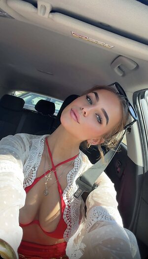 Joyliana joy.liana Nude Leaked Photo #4