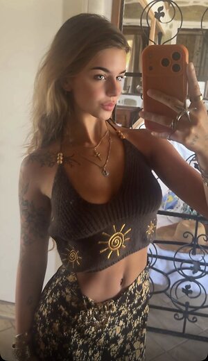 Joyliana joy.liana Nude Leaked Photo #16