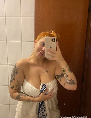 jrtt0 julia peituda leaked photo #30