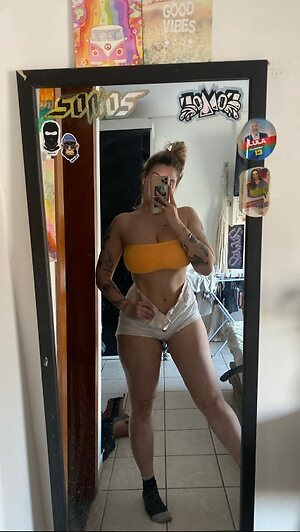 jrtt0 julia peituda leaked photo #31