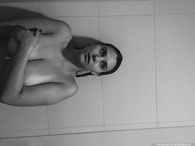 jrtt0 julia peituda leaked photo #43