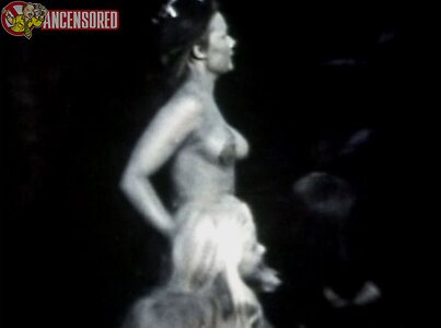 Judi Dench leaked photo #11