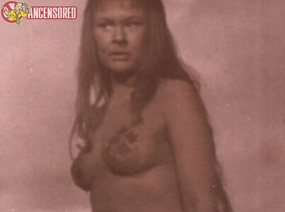 Judi Dench leaked photo #13