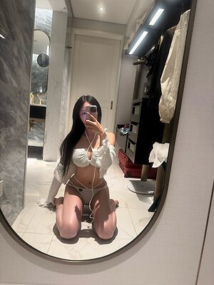 juharing leaked photo #2