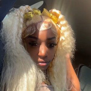 juicyfriuit leaked photo #17