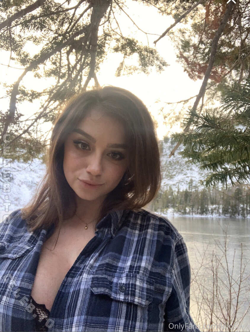 JuicyJade9 photo