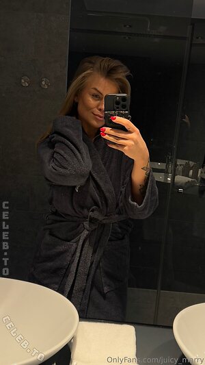 Juicy_Marry Nude Leaked Photo #38