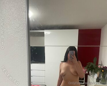 Juicyxlana photo