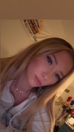 Jules leaked photo #2