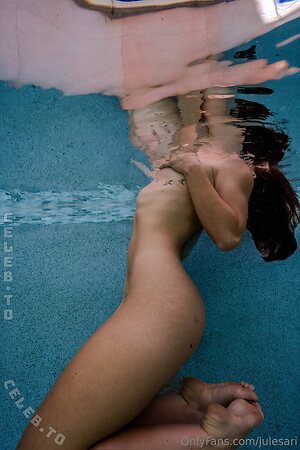 Julesari Nude Leaked Photo #18