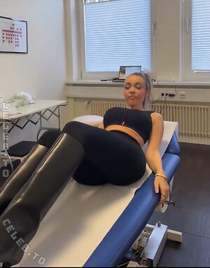 Julesboringlife Nude Leaked Photo #10