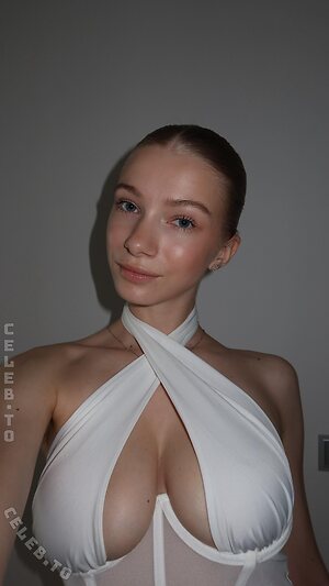 Juli Stellare Nude Leaked Photo #3