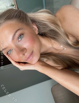 Juli Stellare Nude Leaked Photo #25