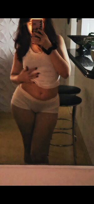 Julia Azarity leaked photo #11