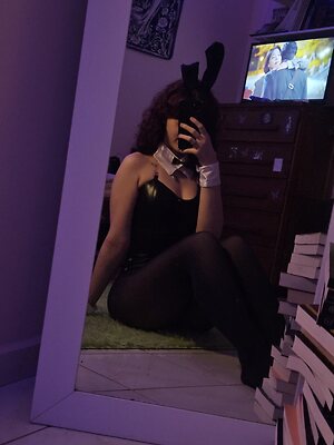 Julia Azarity leaked photo #36