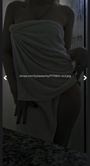 Julia Azarity leaked photo #41