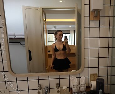 Julia Beautx Nude Leaked Photo #20