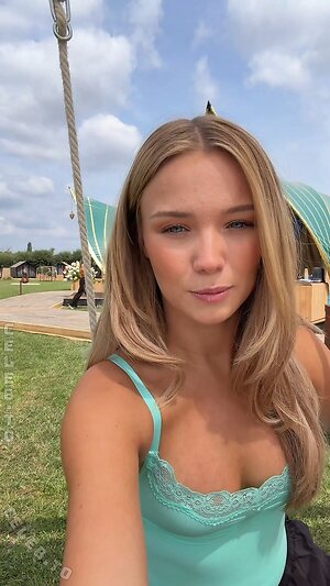 Julia Beautx photo