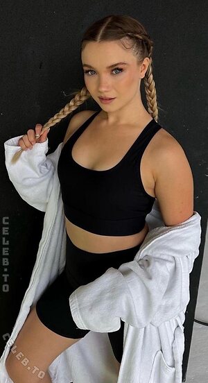 Julia Beautx