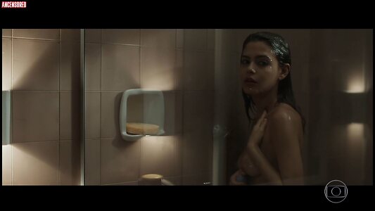 Julia Dalavia leaked photo #9