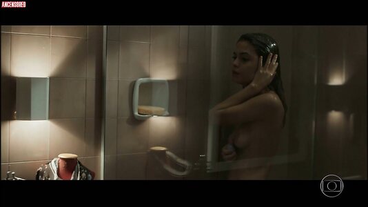 Julia Dalavia leaked photo #10