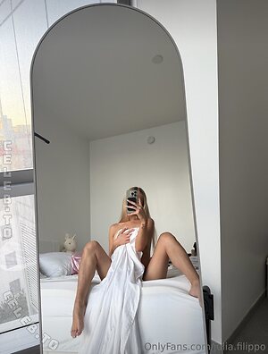Julia Filippo Nude Leaked Photo #5