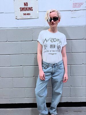 Julia Garner leaked photo #22