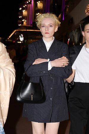 Julia Garner
