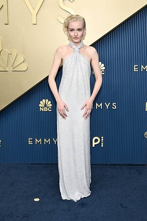Julia Garner