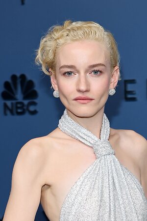 Julia Garner leaked photo #149