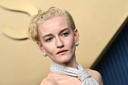 Julia Garner leaked photo #177