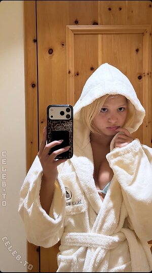 Julia Gavrilina | GAVRILINA Nude Leaked Photo #5