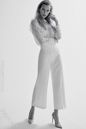 Julia Jansen Nude Leaked Photo #2