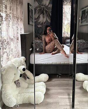 Julia Jasmin Rühle photo