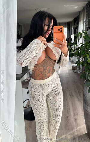 Julia Jasmin Rühle photo
