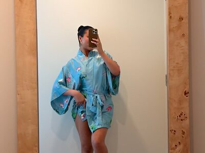 Julia Kelly leaked photo #22