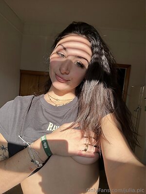 Julia Pic leaked photo #36