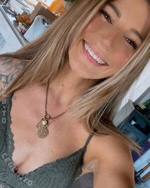 Julia Schäfer Nude Leaked Photo #15