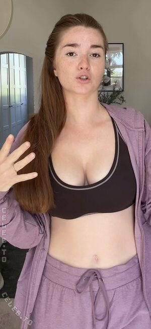 Julia Schulze photo
