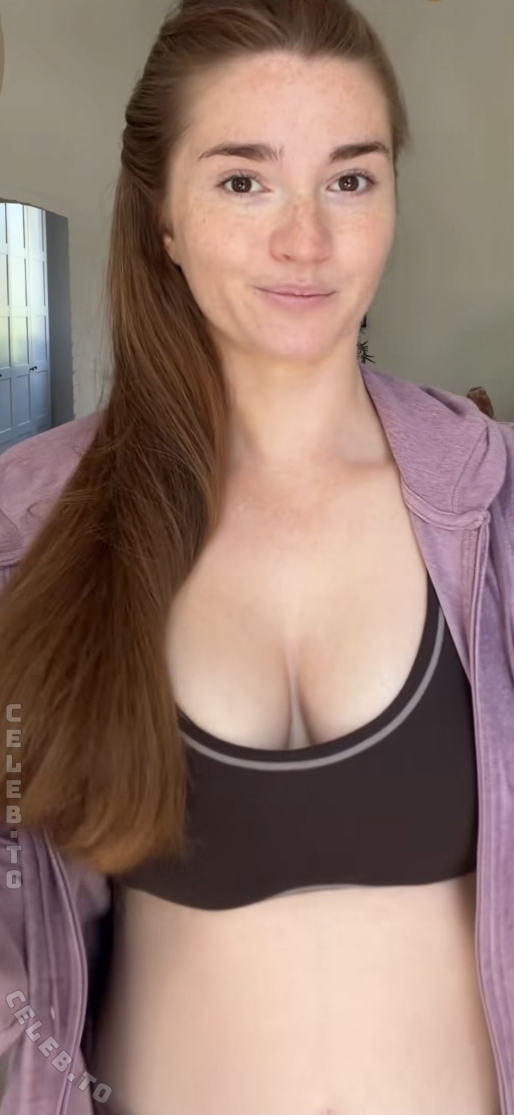Julia Schulze photo