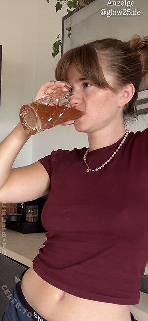 Julia Schulze leaked photo #139