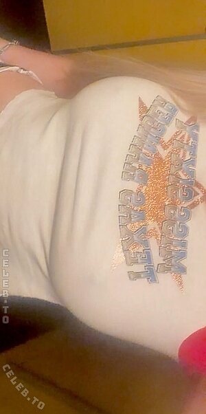 Julia Wulf Nude Leaked Photo #50