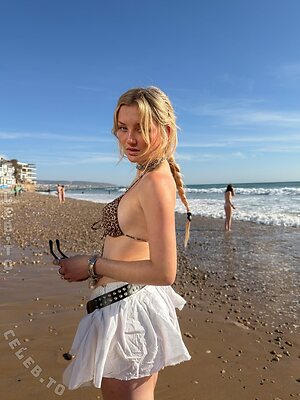 Julia Wulf Nude Leaked Photo #52