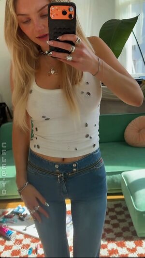 Julia Wulf Nude Leaked Photo #82